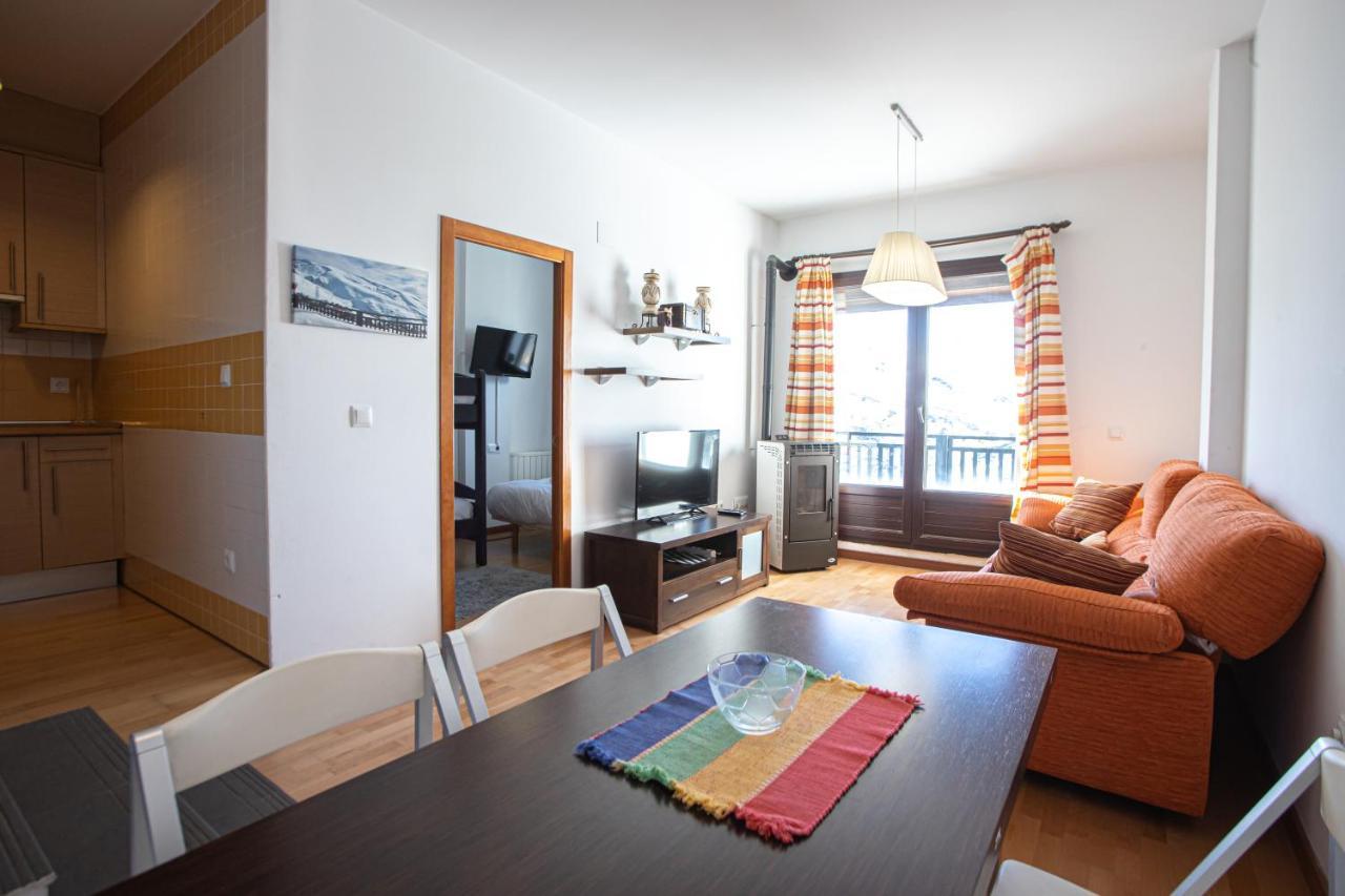 Apartamento Iris Sierra Nevada Bagian luar foto
